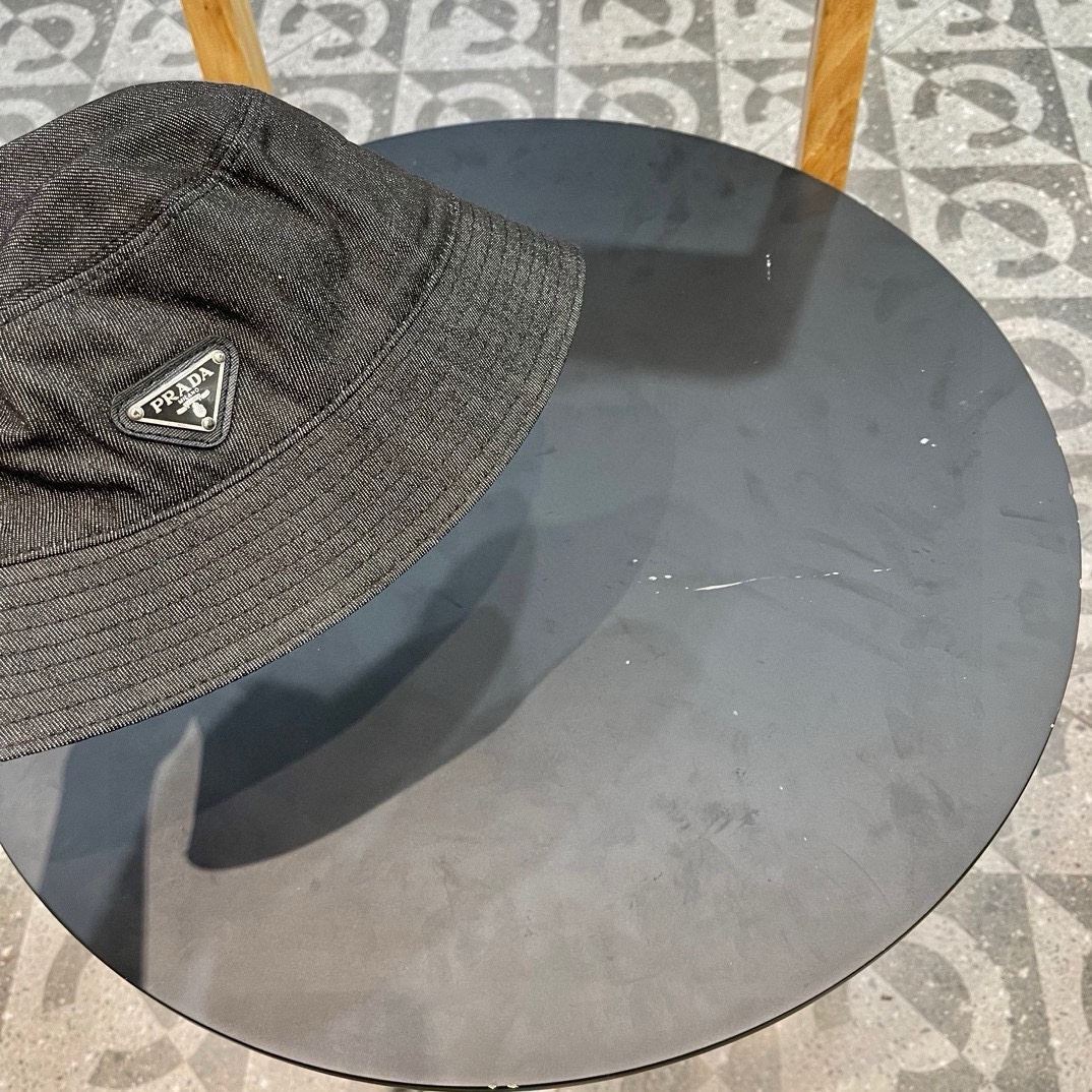 Prada Caps